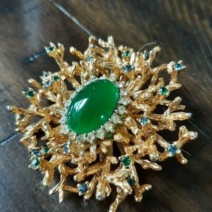 Beautiful antique broach